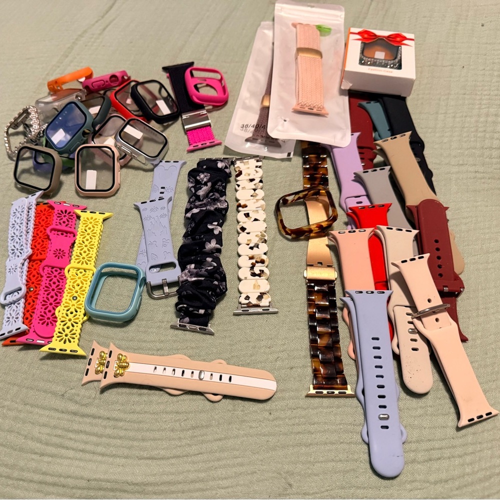 BUNDLE of Assorted Apple Watch Bands & face covers in 38/40/41